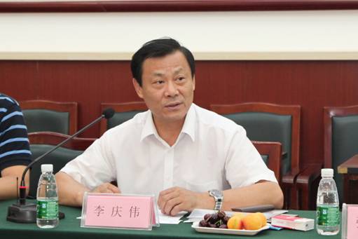 香港高校人文社会科学学者访问团来leyu乐鱼访问
