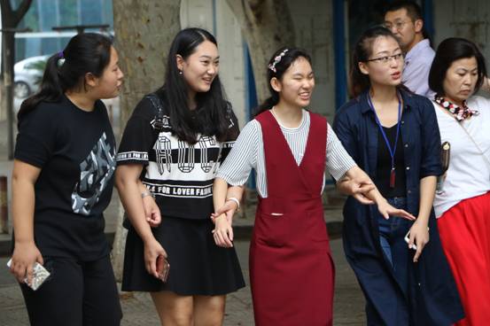leyu乐鱼登录入口迎接全盲学生满林锦入学——2016级迎新专题报道之二